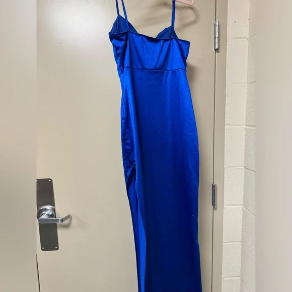 Windsor | Dresses | Windsor Royal Blue Prom Dress Large | Poshmark Windsor | Dresses | Windsor Royal Blue Prom Dress Large | Poshmark